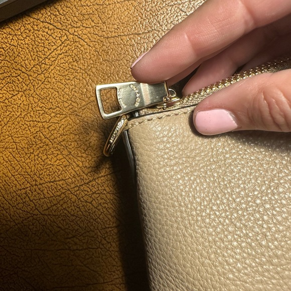 Coach Prairie Pebbled Leather Satchel Crossbody Camel Light Tan - Picture 4 of 7